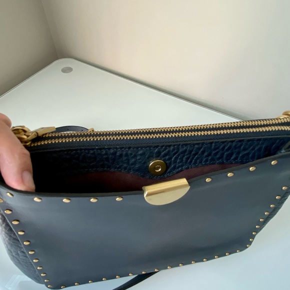 💕 Coach Dreamer Shoulder Bag with Rivets 💕 - Picture 7 of 14